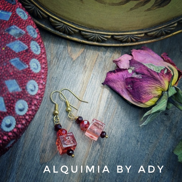 Alquimia Jewelry - GOLD + RED TURQUOISE + CRYSTAL Victorian long earrings